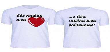 Imagem de duas camisetas estampadas